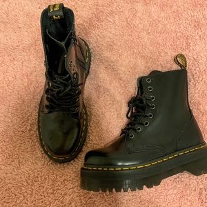 Jadon Dr. Martens